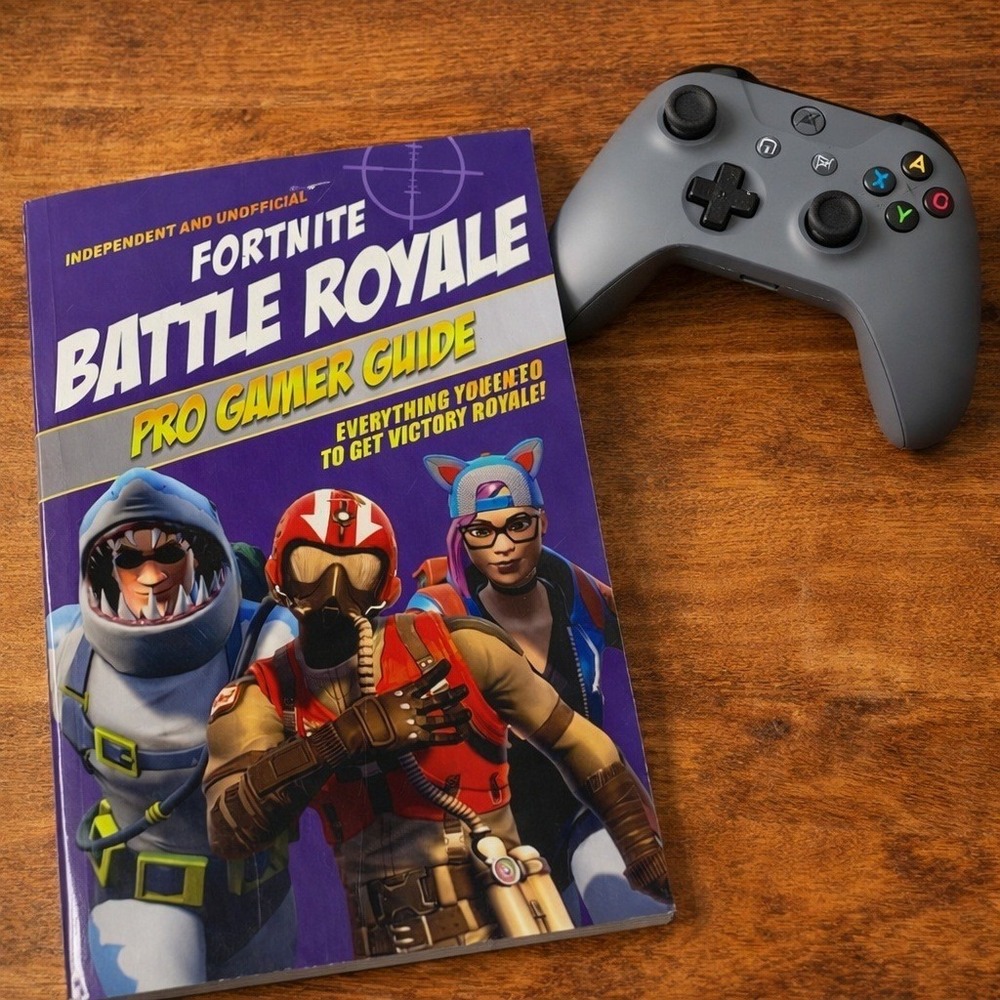 Fortnite Battle Royale Pro Gamer Guide Book Tips Tricks Strategy Guide